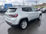 Used 2025 Jeep Compass Latitude image 6