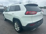 Used 2017 Jeep Cherokee Limited image 4
