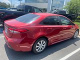 Used 2020 Toyota Corolla LE image 2