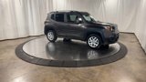 Used 2016 Jeep Renegade Latitude w/ Popular Equipment Group image 3