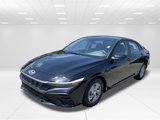Certified 2025 Hyundai Elantra SE image 3