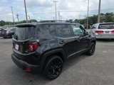 Used 2022 Jeep Renegade Altitude image 5