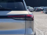 Certified 2024 INFINITI QX60 Luxe image 5