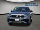 Used 2022 Volkswagen Tiguan SE R-Line image 4