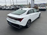 Certified 2024 Hyundai Elantra SEL w/ Convenience Package image 5
