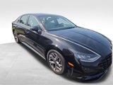 Used 2022 Hyundai Sonata SEL w/ Preferred Accessory Package image 2