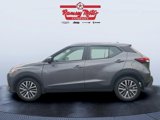 Used 2024 Nissan Kicks SV image 2