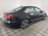 Used 2016 Volkswagen Jetta Sport image 3