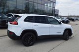Used 2018 Jeep Cherokee Latitude w/ Altitude Package image 3
