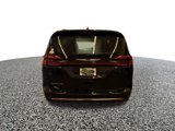 Used 2021 Chrysler Pacifica Touring-L image 5