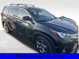 Used 2017 Toyota Highlander Limited Platinum image 5