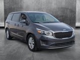 Used 2017 Kia Sedona LX image 3