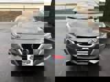 Used 2021 Nissan Versa SV image 2