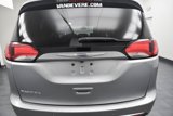 Used 2019 Chrysler Pacifica Touring-L image 6