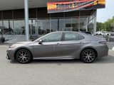 Used 2022 Toyota Camry SE image 2