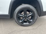 Certified 2023 Jeep Grand Cherokee L Laredo image 3