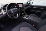 Used 2022 Toyota Camry LE image 3