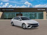New 2025 Hyundai Elantra SE image 2