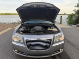 Used 2013 Chrysler 300 C image 2