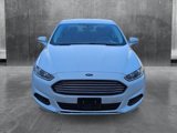 Used 2016 Ford Fusion SE image 2