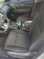 Used 2017 Nissan Rogue SV image 2