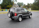 Used 2005 Jeep Liberty Sport image 6