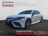 Used 2023 Toyota Camry SE image 2