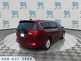 Used 2023 Chrysler Voyager LX image 5