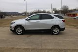 Used 2022 Chevrolet Equinox LT w/ Driver Convenience Package image 4