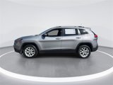 Used 2018 Jeep Cherokee Latitude Plus w/ Cold Weather Group image 5