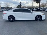Used 2019 Toyota Camry SE image 4