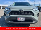 Used 2022 Toyota RAV4 XLE Premium image 3