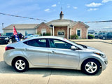 Used 2015 Hyundai Elantra SE image 4