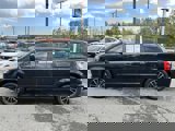 Used 2016 Dodge Grand Caravan SXT image 2