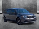 Used 2017 Dodge Grand Caravan SE image 3