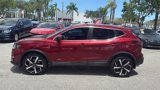 Used 2020 Nissan Rogue Sport SL image 4