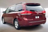 Used 2011 Toyota Sienna LE image 2