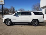Used 2021 Chevrolet Suburban LT image 2