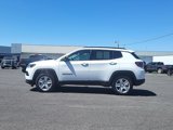 Used 2022 Jeep Compass Latitude w/ Convenience Group image 3