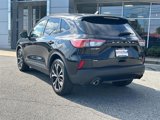 Used 2021 Ford Escape SE w/ SE Sport Appearance Package image 5