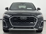 Used 2022 Audi Q5 2.0T Premium w/ Convenience Package image 2