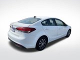 Used 2017 Kia Forte LX image 4