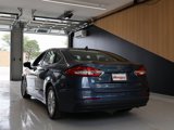 Used 2019 Ford Fusion SE image 2