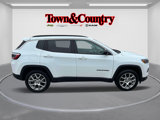 Certified 2022 Jeep Compass Latitude image 4