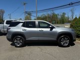 Used 2025 Chevrolet Equinox LT image 3