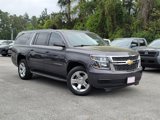 Used 2017 Chevrolet Suburban LT image 2