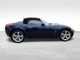 Used 2006 Pontiac Solstice Convertible w/ Premium Package image 2