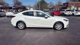 Used 2015 MAZDA MAZDA3 i Sport image 4