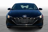 Used 2022 Hyundai Elantra SEL w/ Convenience Package image 3