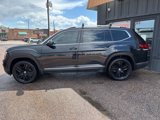 Used 2018 Volkswagen Atlas SEL Premium image 3